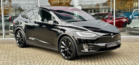 2017 Tesla Model X 525 PS Allradantrieb 4WD SUV 75d 75X Fotos