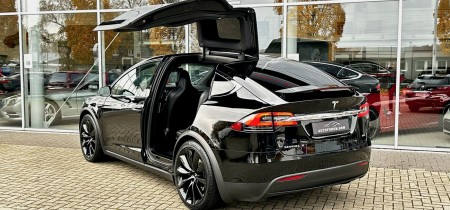 2017 Tesla Model X 525 PS Allradantrieb 4WD SUV 75d 75X Fotos