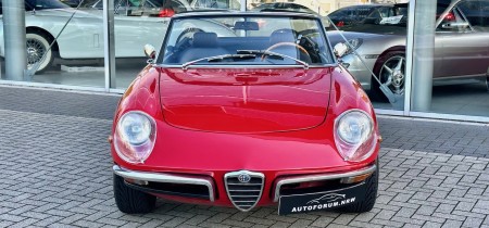 Alfa Romeo Spider Junior Rundheck 2.0L 1969 Typ 105/115 Fotos
