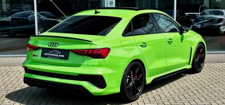 Audi RS 3 Limousine Kyalamigruen 2022 2.5 TFSI quattro 26000km Fotos