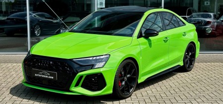 Audi RS 3 Limousine Kyalamigruen 2022 2.5 TFSI quattro 26000km Fotos