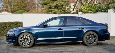 675 PS Audi S8 Quattro Fotos