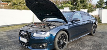 675 PS Audi S8 Quattro Fotos