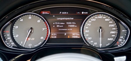 675 PS Audi S8 Quattro Fotos
