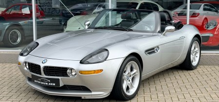 BMW Z8 5.0 V8 Roadster E52 Baujahr 2000 1. Hand 88900km 400PS V8 Titansilber met. Fotos