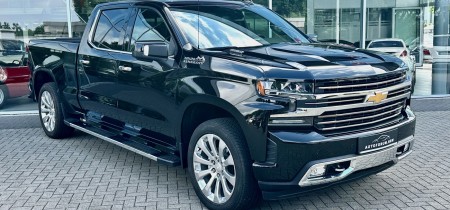 Chevrolet Silverado 1500 Crew Cab High Country AEC 3.0d Duramax 2023 Fotos