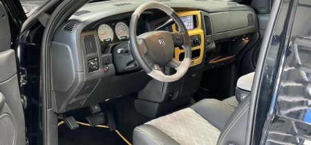 Rumble Bee Sondermodell Dodge RAM 1500 Fotos