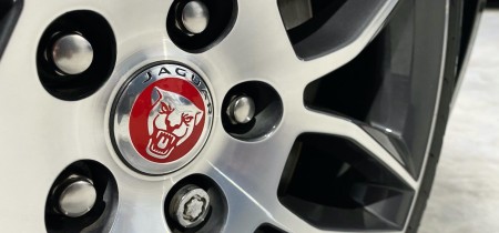 nur 18.000 km Jaguar F-Type Fotos