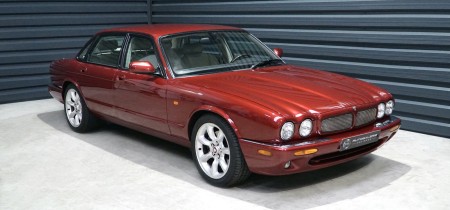 Jaguar XJR 4.0 V8 Supercharged X308 Fotos
