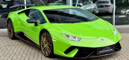 Lamborghini Huracán Performante LP640-4 Coupé 2018 Fotos