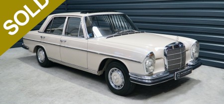 280 S/8 (W108) Mercedes-Benz Fotos