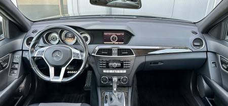 MERCEDES-BENZ C 350 AMG Line V6 BlueEFFICIENCY W204 2011 Fotos