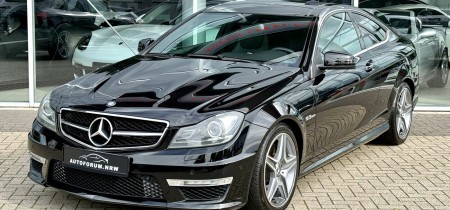 Mercedes-Benz C 63 AMG W204 Performance 487PS 2012 Fotos