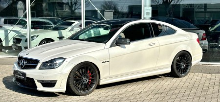 Mercedes-Benz C 63 AMG W204 Performance Package Plus 2012 Fotos