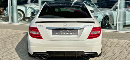 Mercedes-Benz C 63 AMG W204 Performance Package Plus 2012 Fotos