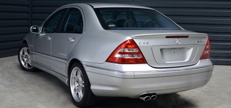 C 32 AMG Mercedes-Benz Fotos