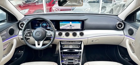 Mercedes-Benz E 220 D W213 T-Modell Kombi Avantgarde 360 Kamera 2018 Fotos