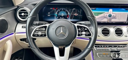 Mercedes-Benz E 220 D W213 T-Modell Kombi Avantgarde 360 Kamera 2018 Fotos