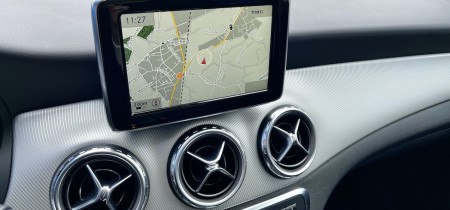 Mercedes-Benz GLA 250 / X 156 Fotos