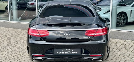 Mercedes-Benz S 500 V8 AMG Line C217 Coupé 2015 42674km Fotos