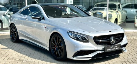 Mercedes-Benz S 63 AMG 4Matic V8 Biturbo Coupé C217 silber 2015 Fotos