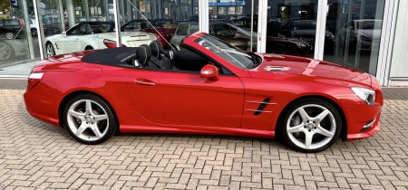 Mercedes-Benz SL 350 AMG Roadster - Typ R231 feueropalrot Fotos