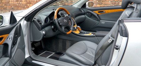 Mercedes-Benz SL350 R230 Cabrio Roadster 2003 M112 246PS Japanreimport Fotos