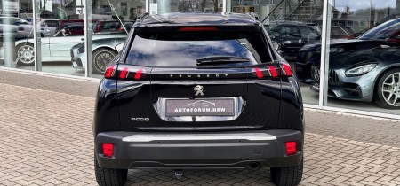 Peugeot 2008 BlueHDi 100 Allure 1,5 Liter Diesel 2020 Topausstattung Fotos