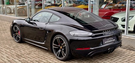 Porsche 718 Cayman S 2017 350 PS TOPZUSTAND und Sportwagen-Garantie bis August 2023 Fotos