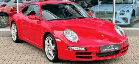 Porsche 911 / 997 Carrera Coupé 325 PS indischrot 2007 aus erster Hand 21713km Fotos