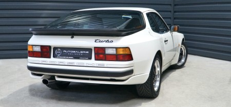 Porsche 944 Turbo Fotos