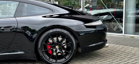 Porsche 991 911 Carrera Coupé 350 PS 7-Gang Schalter 2012 Fotos