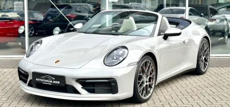 Porsche 992 / 911 Carrera S Cabrio 2022 Kreide 450PS 8000km Fotos