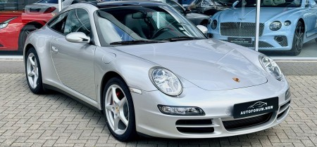 Porsche 997.1 3.6 Carrera 4 Targa in 62727 km 2006 silber Fotos