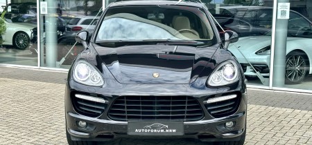 Porsche Cayenne Turbo 92A 53243km 500PS 2011 Fotos