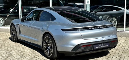 Porsche Taycan 4S 2020 530 PS Y1A Limousine Approved Garantie C00 Deutschland Fotos