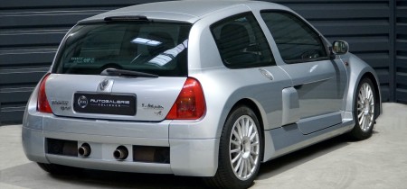 Renault Clio Sport Coupe 3.0 V6 Fotos