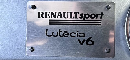 Renault Clio Sport Coupe 3.0 V6 Fotos