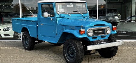 Toyota Land Cruiser HJ45 1978 Pickup Pritsche Oldtimer Fotos